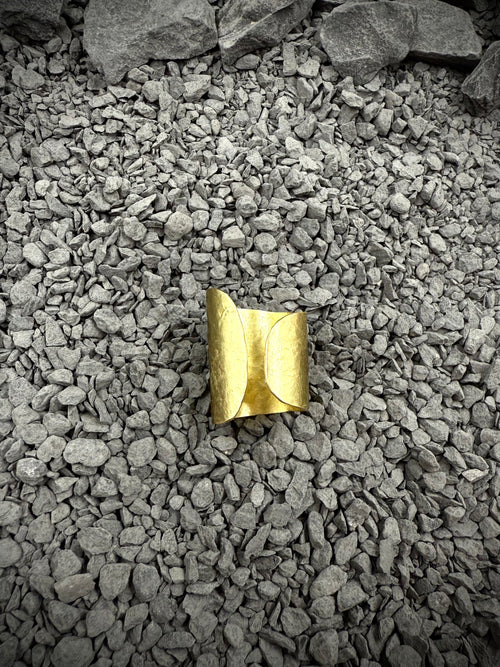 Anillo de bronce artesanal, diseño adaptable - HOPE